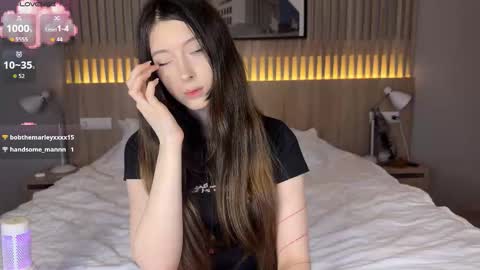 Emily online show from October 9, 2025, 8:40 pm