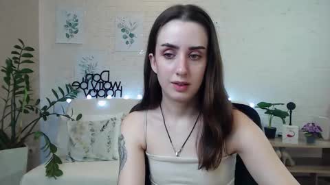 Emyli online show from January 10, 2025, 3:29 am