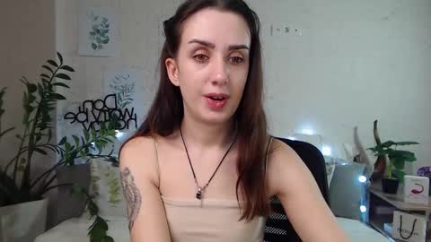 Emyli online show from February 4, 2025, 3:11 am