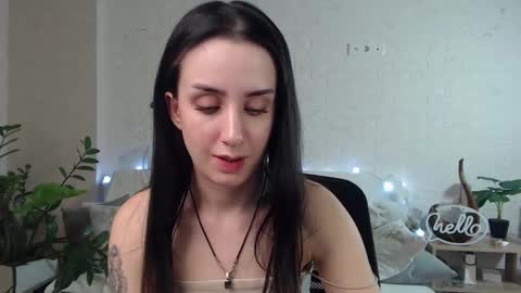 Emyli online show from February 27, 2025, 4:09 am