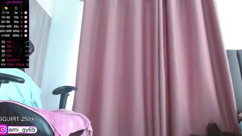 Snapshot of emilyn_grey chatting on February 6, 2026, 4:21 pm Emilyn online show from February 6, 2026, 4:21 pm