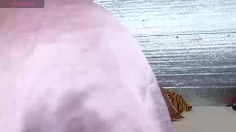 emily nessa online show from March 13, 2026, 4:02 pm