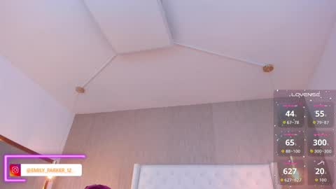 My IG - EmilyParker   online show from April 9, 2026, 2:22 pm