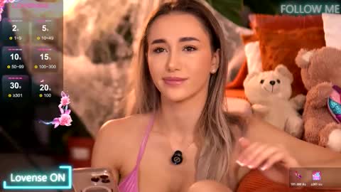 Emily online show from October 22, 2025, 1:50 am