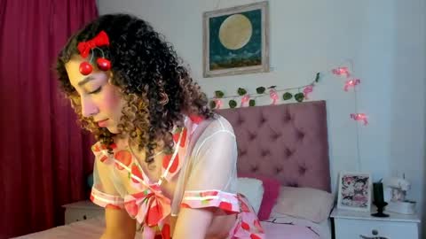 Emily Santana online show from April 7, 2026, 12:22 am