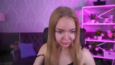  MY NAME IS Emily WELCOME EVERYONE I WILL BE HAPPY TO GIVE YOU WHAT YOU HAVE DREAMED OF FOR SO LONG online show from October 17, 2025, 7:00 am