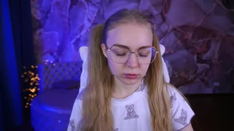  MY NAME IS Emily WELCOME EVERYONE I WILL BE HAPPY TO GIVE YOU WHAT YOU HAVE DREAMED OF FOR SO LONG online show from October 20, 2025, 6:47 am