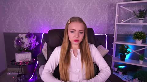  MY NAME IS Emily WELCOME EVERYONE I WILL BE HAPPY TO GIVE YOU WHAT YOU HAVE DREAMED OF FOR SO LONG online show from December 14, 2025, 7:25 am