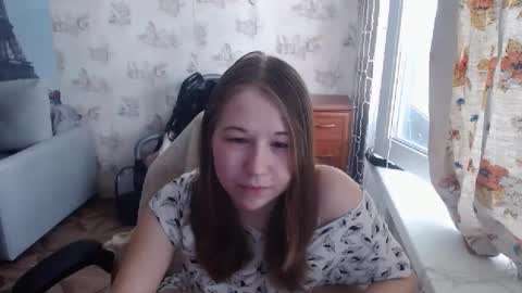 Snapshot of emilyway chatting on March 6, 2025, 7:57 am emilyway online show from March 6, 2025, 7:57 am