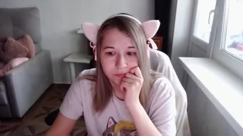emilyway online show from June 15, 2026, 8:38 am