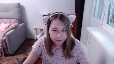emilyway online show from June 22, 2026, 12:13 pm