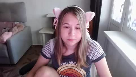 emilyway online show from July 8, 2026, 4:28 am