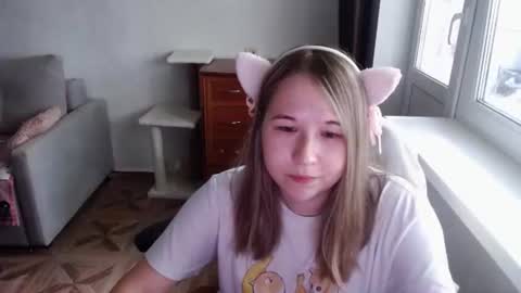 emilyway online show from July 14, 2026, 10:43 am