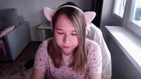 emilyway online show from July 19, 2026, 10:52 am