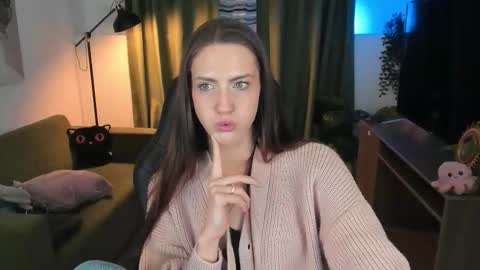 Emily online show from October 14, 2025, 8:26 am