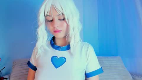    online show from October 15, 2025, 12:00 am