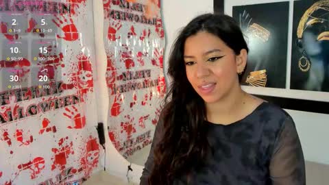 emilyy_cooperr online show from October 30, 2025, 12:17 pm