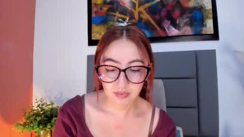 Emilyy Watson online show from November 28, 2025, 12:57 am