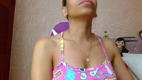emilyzans07 online show from September 28, 2025, 7:30 pm