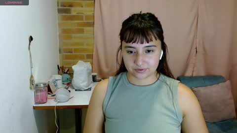 Snapshot of emitaa17228 chatting on December 4, 2024, 1:58 am emma online show from December 4, 2024, 1:58 am