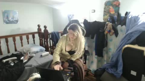 emma online show from February 5, 2025, 7:07 am