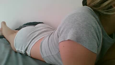 emma_991 online show from March 27, 2026, 7:25 am