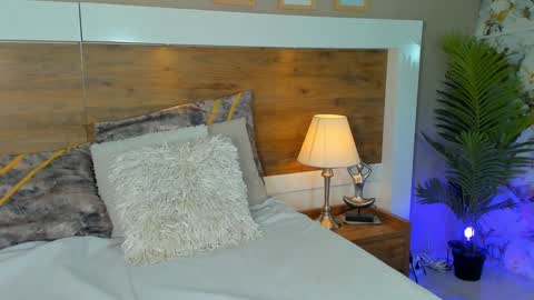 Snapshot of emma_bakker_ chatting on February 1, 2025, 2:34 pm Emma online show from February 1, 2025, 2:34 pm