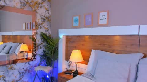 Snapshot of emma_bakker_ chatting on January 13, 2026, 11:26 am Emma online show from January 13, 2026, 11:26 am