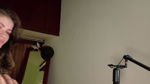 Emma online show from January 24, 2025, 5:11 pm