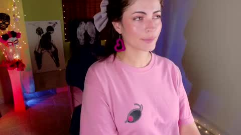 Emma online show from October 21, 2025, 3:57 pm