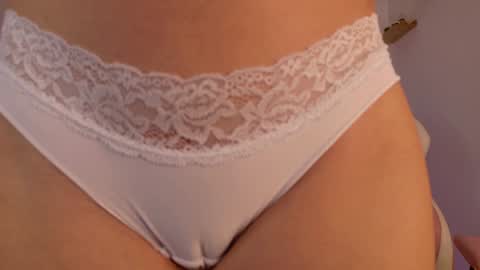  the girl of your dreams online show from January 18, 2025, 6:34 am