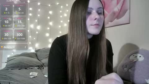 emma_just online show from December 13, 2025, 8:14 pm