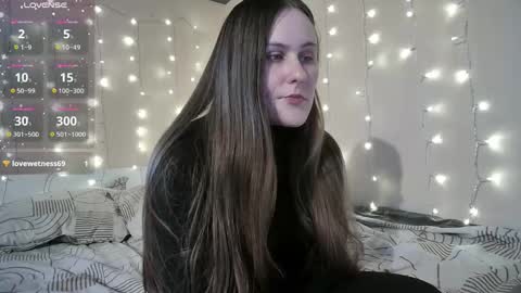 Snapshot of emma_just chatting on February 3, 2026, 3:06 pm emma_just online show from February 3, 2026, 3:06 pm
