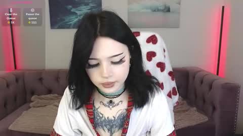 emma_kirks online show from November 28, 2025, 10:29 am