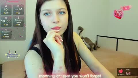 Snapshot of emma_loveyou chatting on March 12, 2025, 8:19 am emma_loveyou online show from March 12, 2025, 8:19 am