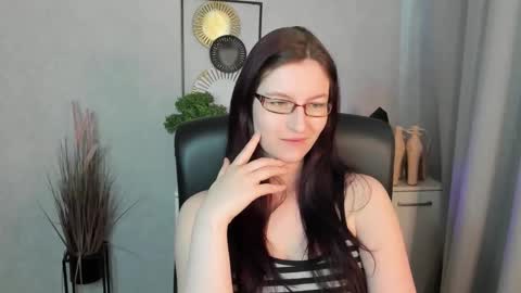 emma online show from May 21, 2026, 5:36 am