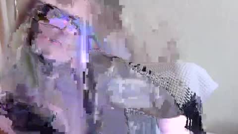 emma_misty_ online show from September 26, 2025, 4:11 pm