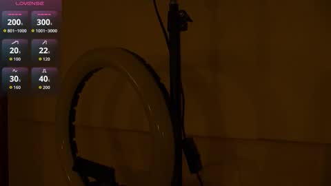 Snapshot of emma_morales_ chatting on October 24, 2025, 12:08 am Emma morales online show from October 24, 2025, 12:08 am