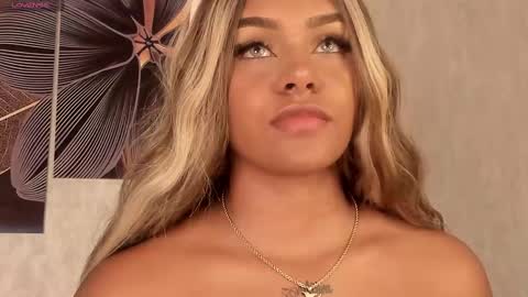 Emma Morgann online show from February 20, 2025, 11:42 am