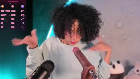     online show from September 19, 2025, 10:27 am