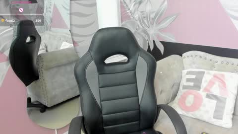 Emma online show from January 22, 2025, 3:07 pm