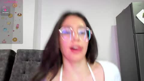 Emma online show from February 12, 2025, 4:54 am