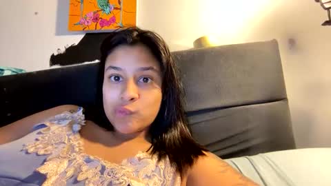 Snapshot of emma_thompson1 chatting on January 13, 2026, 4:18 am Emma online show from January 13, 2026, 4:18 am