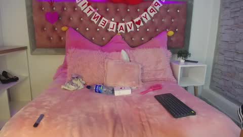 neko  online show from February 9, 2025, 8:45 pm