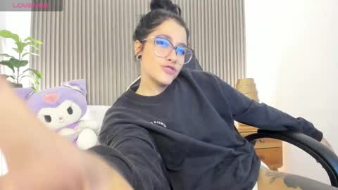 Snapshot of emmaa_blaack chatting on February 12, 2025, 3:27 pm E M M A A online show from February 12, 2025, 3:27 pm