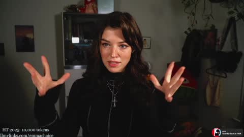 Snapshot of emmachoice chatting on November 7, 2025, 10:54 pm emmachoice online show from November 7, 2025, 10:54 pm