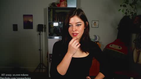 Snapshot of emmachoice chatting on November 10, 2025, 10:53 pm emmachoice online show from November 10, 2025, 10:53 pm