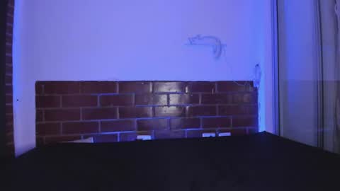 emmaclark_1 online show from July 12, 2026, 6:10 pm