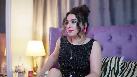  Emma  online show from January 7, 2026, 7:05 pm