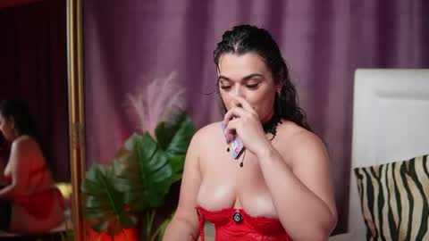  Emma  online show from May 24, 2026, 7:52 pm